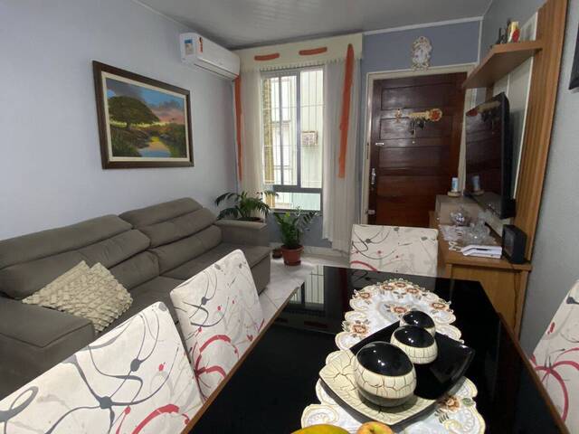 #114 - Apartamento para Venda em Porto Alegre - RS
