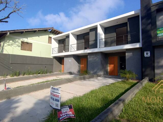 Casa para Venda em Porto Alegre - 2