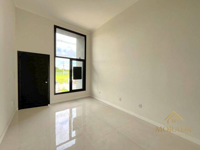 Casa para Venda em Porto Alegre - 2