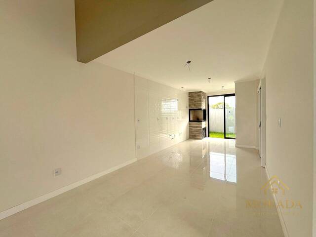 Casa para Venda em Porto Alegre - 4