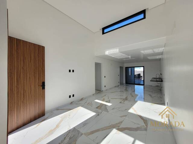 Casa para Venda em Porto Alegre - 2