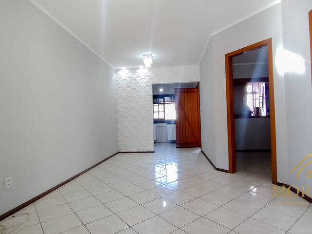Casa para Venda em Porto Alegre - 4