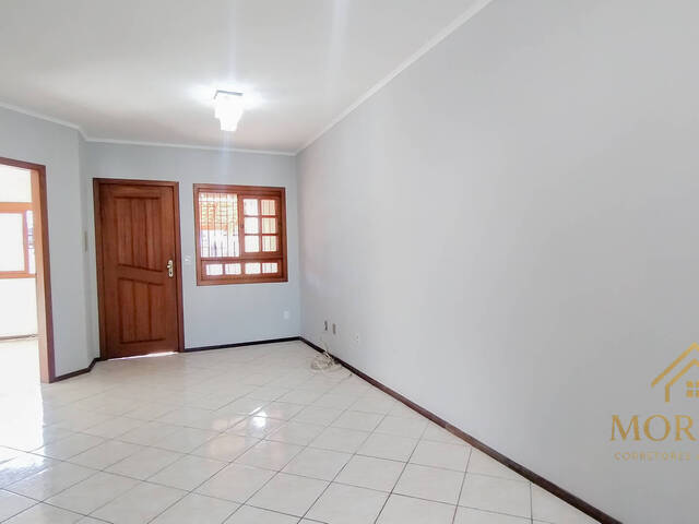 Casa para Venda em Porto Alegre - 3
