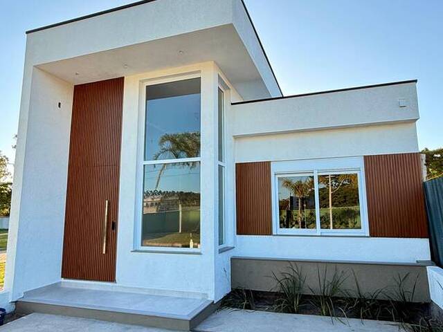 #25 - Casa para Venda em Porto Alegre - RS