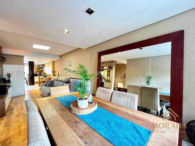 Casa para Venda em Porto Alegre - 4
