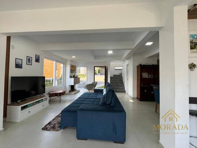 Casa para Venda em Porto Alegre - 2