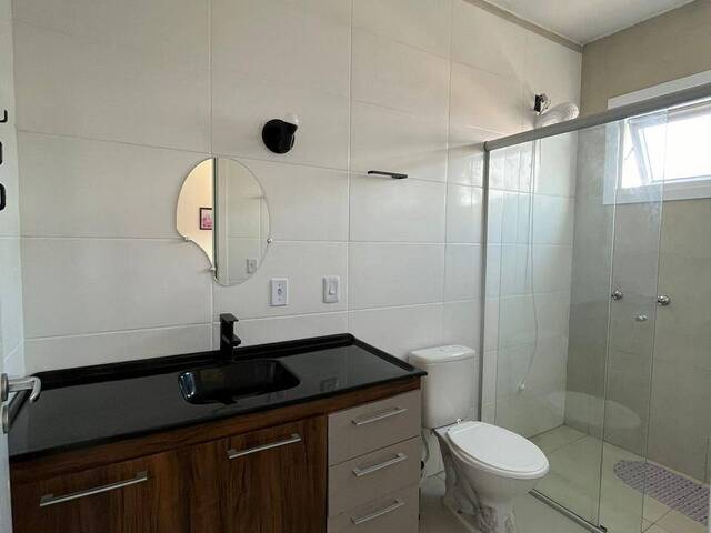 Casa para Venda em Porto Alegre - 3