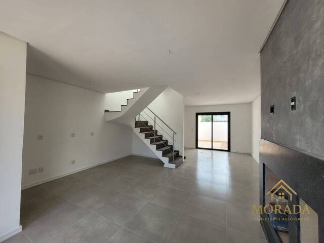 Casa para Venda em Porto Alegre - 5