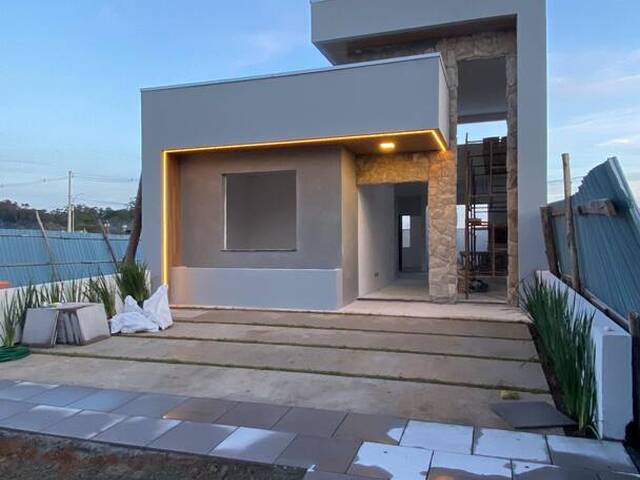 Casa para Venda em Porto Alegre - 2
