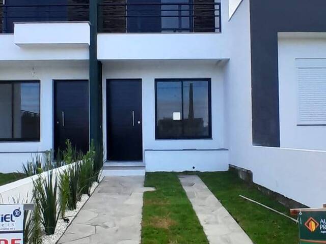 #64 - Casa para Venda em Porto Alegre - RS