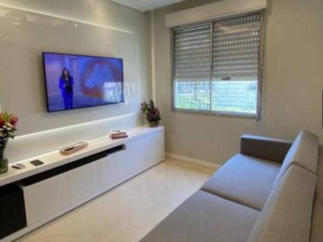 Apartamento para Venda em Porto Alegre - 2