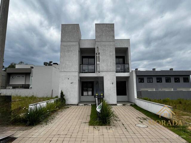 #79 - Casa para Venda em Porto Alegre - RS