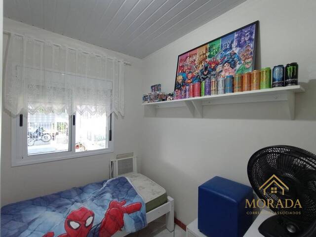 Casa para Venda em Porto Alegre - 4