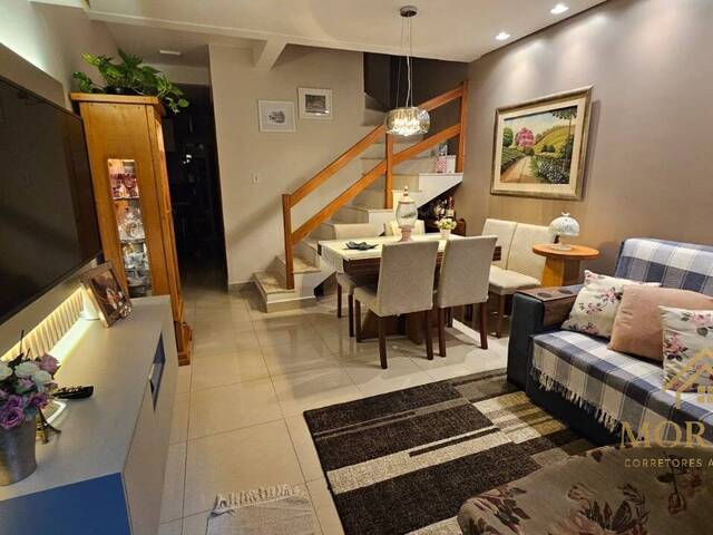 Casa para Venda em Porto Alegre - 4