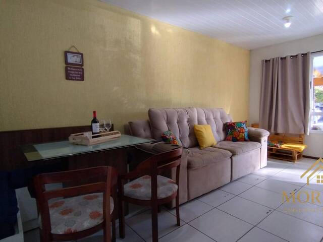 Casa para Venda em Porto Alegre - 5
