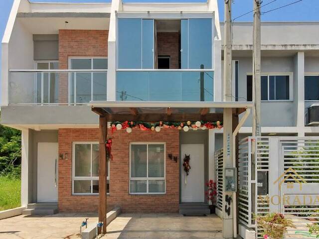 #92 - Casa para Venda em Porto Alegre - RS
