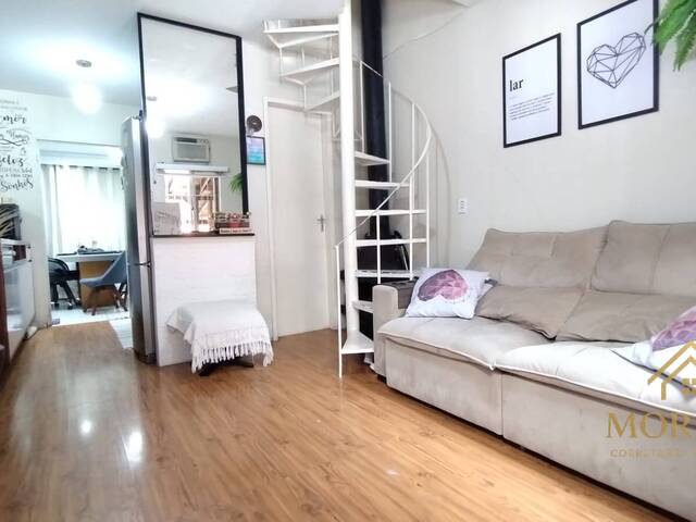 #96 - Casa para Venda em Porto Alegre - RS