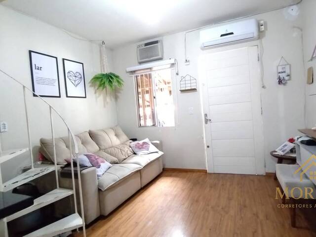#96 - Casa para Venda em Porto Alegre - RS