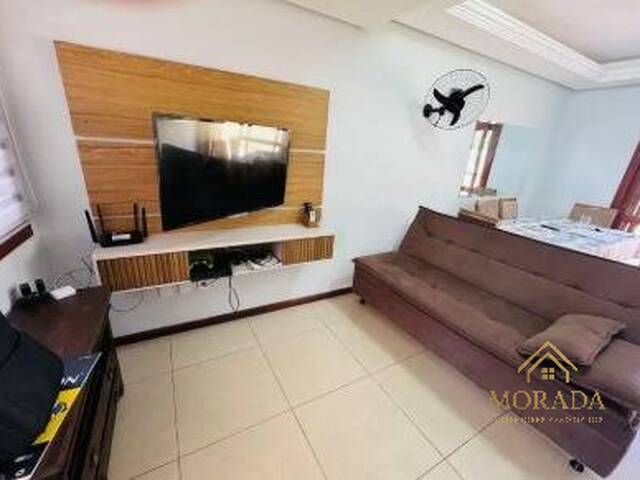 #109 - Casa para Venda em Porto Alegre - RS
