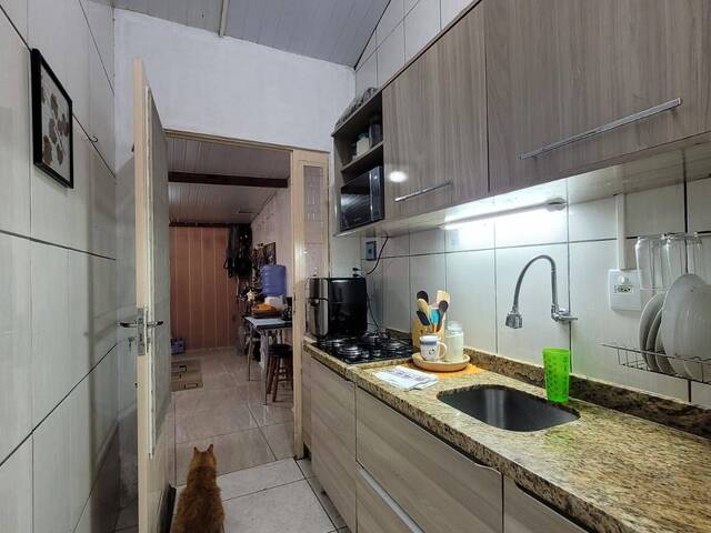 Casa para Venda em Porto Alegre - 4