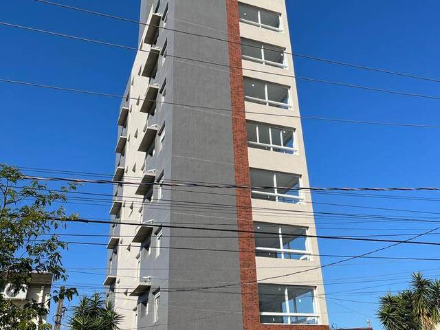 #119 - Apartamento para Venda em Porto Alegre - RS