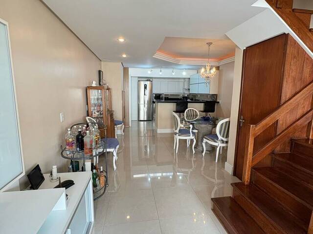 #131 - Casa para Venda em Porto Alegre - RS