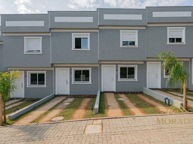 #143 - Casa para Venda em Porto Alegre - RS