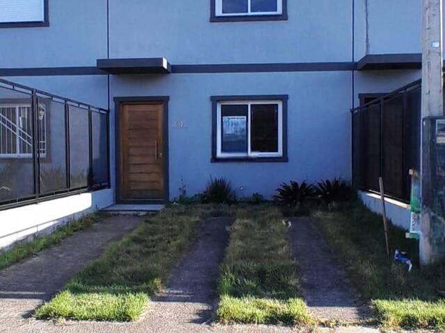 #144 - Casa para Venda em Porto Alegre - RS