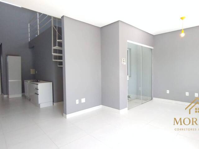 Casa para Venda em Porto Alegre - 3