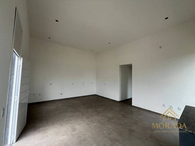 Casa para Venda em Porto Alegre - 4