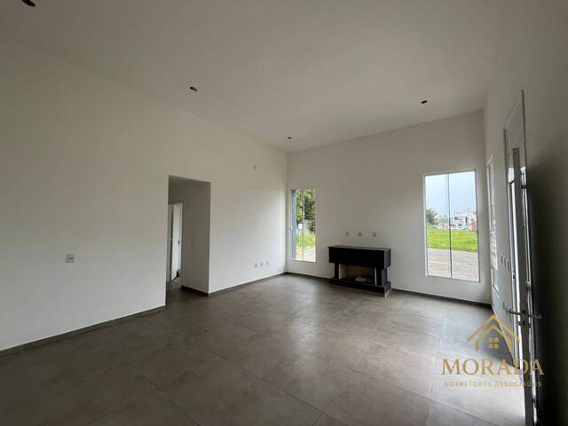 #148 - Casa para Venda em Porto Alegre - RS