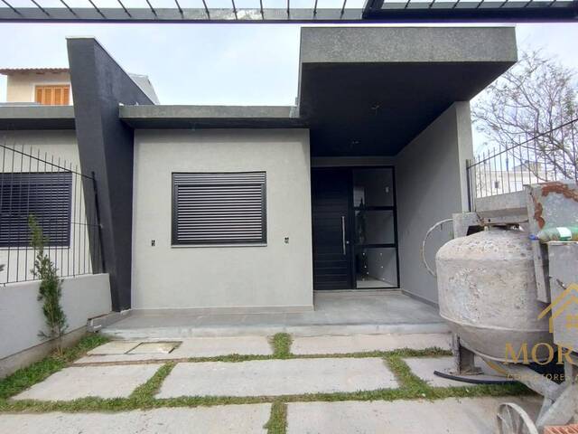 #149 - Casa para Venda em Porto Alegre - RS