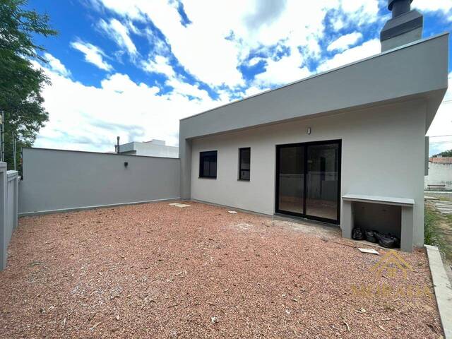 Casa para Venda em Porto Alegre - 4