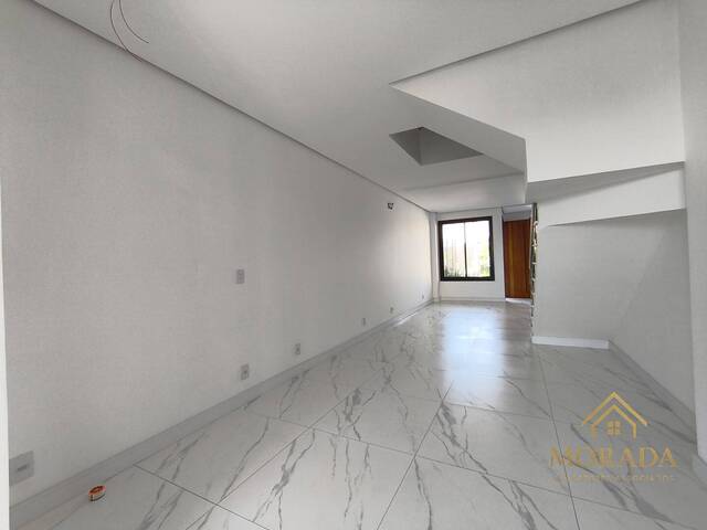 #152 - Casa para Venda em Porto Alegre - RS