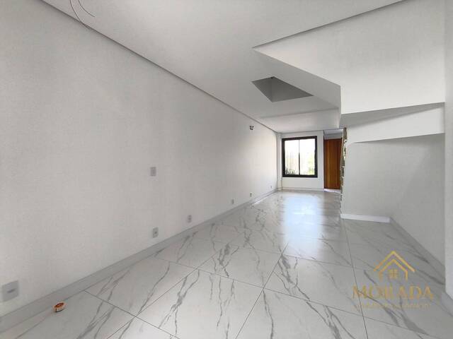 Casa para Venda em Porto Alegre - 4