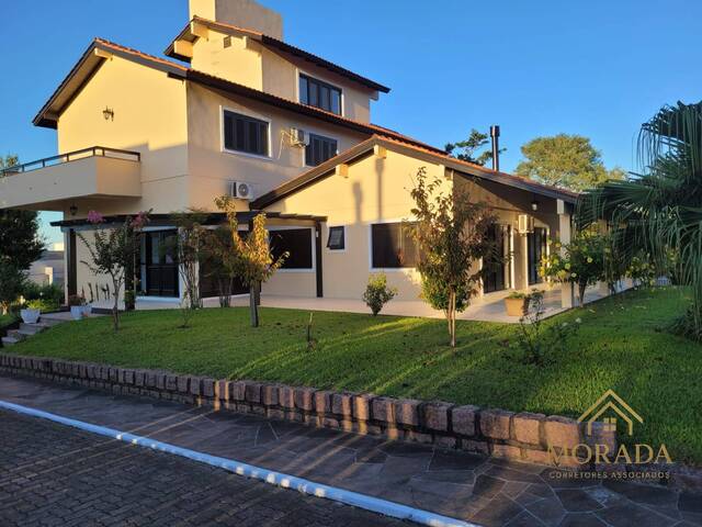 #154 - Casa para Venda em Porto Alegre - RS