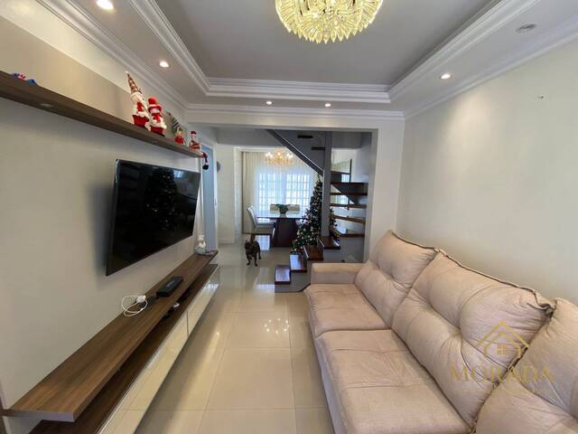 Casa para Venda em Porto Alegre - 4