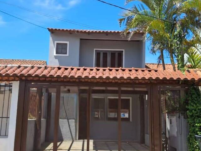 #168 - Casa para Venda em Porto Alegre - RS