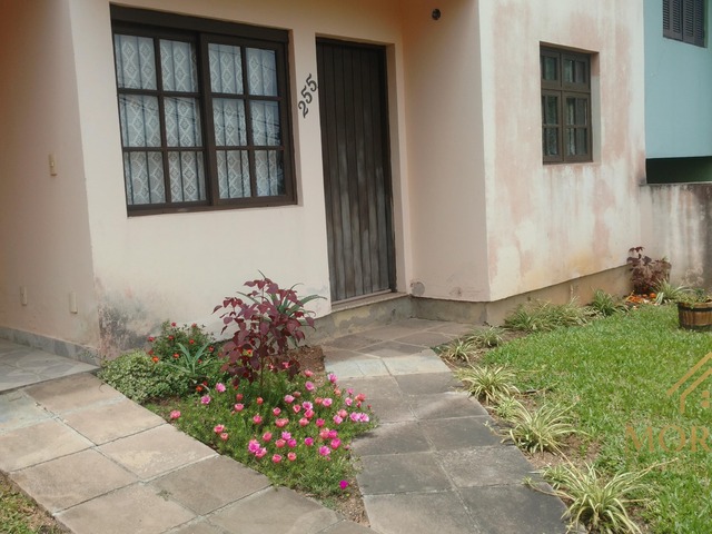 #182 - Casa para Venda em Porto Alegre - RS