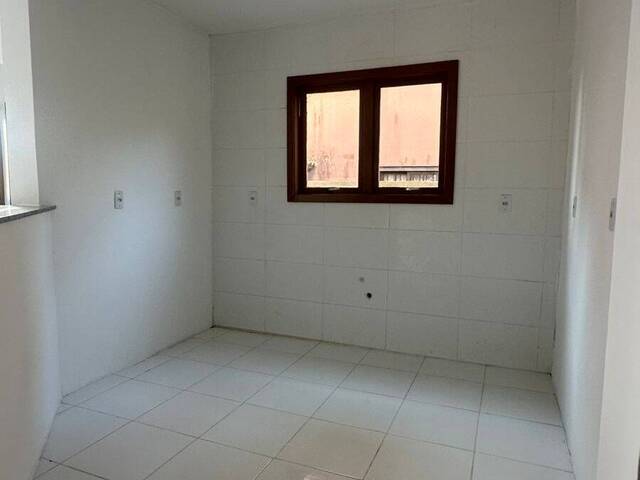 #189 - Casa para Venda em Porto Alegre - RS