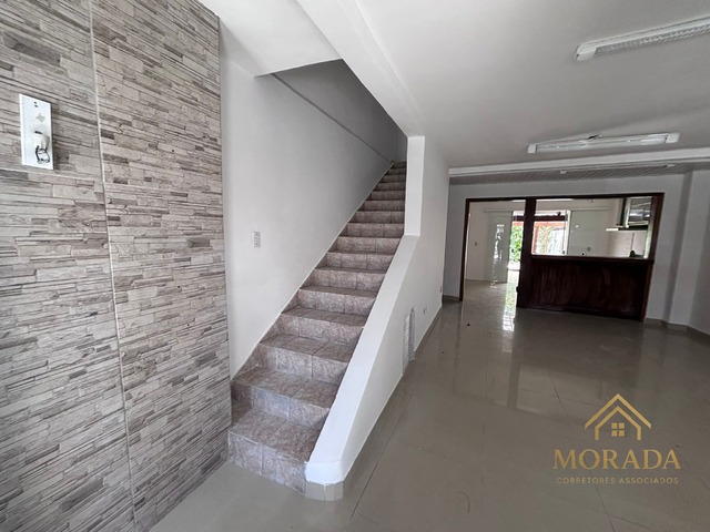 #168 - Casa para Venda em Porto Alegre - RS