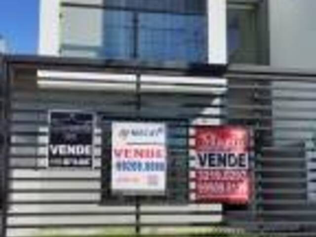 #201 - Casa para Venda em Porto Alegre - RS