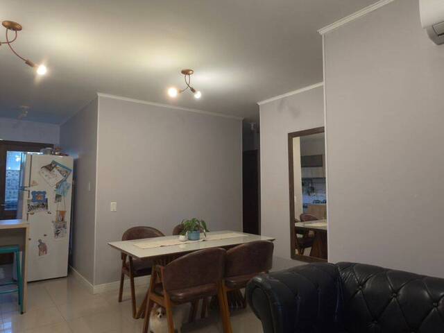 #205 - Casa para Venda em Porto Alegre - RS