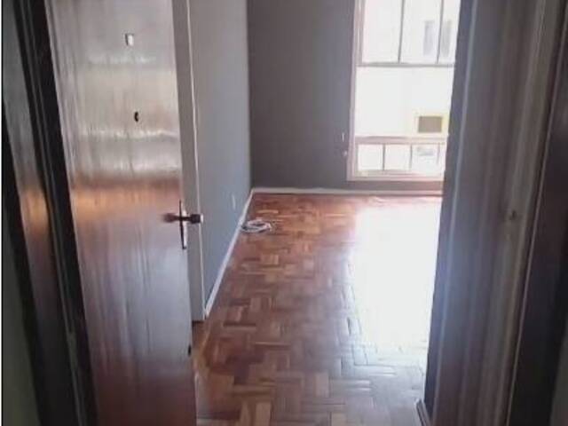 Apartamento para Venda em Porto Alegre - 4