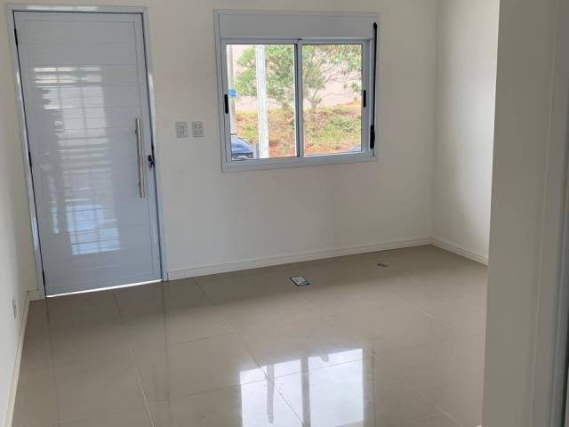 Casa para Venda em Porto Alegre - 4