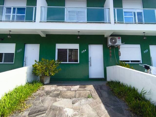 #226 - Casa para Venda em Porto Alegre - RS - 1