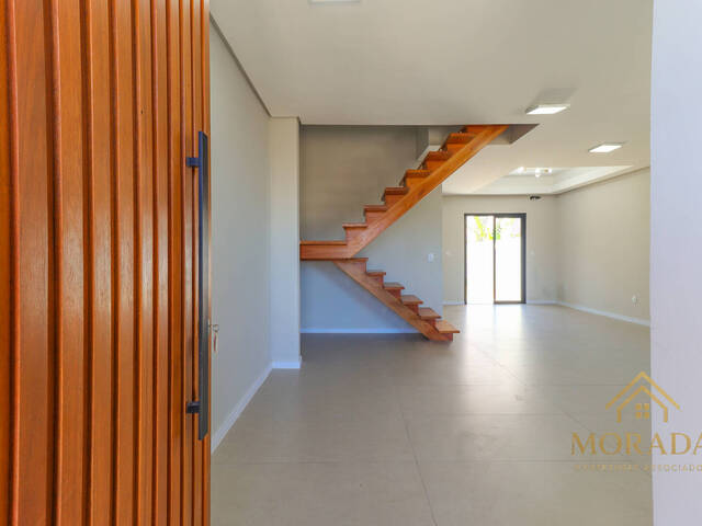 Casa para Venda em Porto Alegre - 4