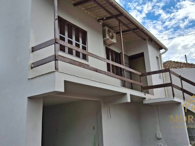 #235 - Casa para Venda em Porto Alegre - RS