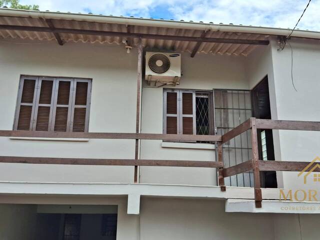 #235 - Casa para Venda em Porto Alegre - RS