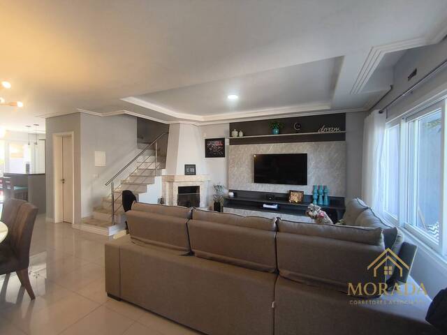 Casa para Venda em Porto Alegre - 2